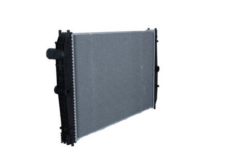 Радіатор охолодження двигуна nrf 519586