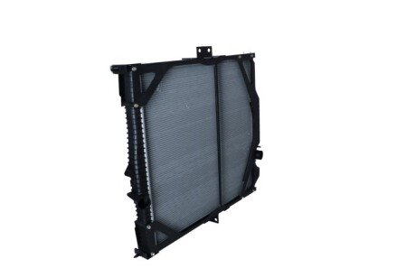 Радіатор охолодження двигуна nrf 529702