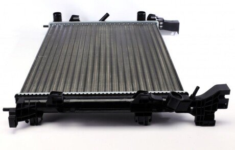 Радиатор охлаждения двигателя nrf 53004