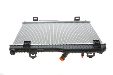 Радіатор охолодження двигуна nrf 53043