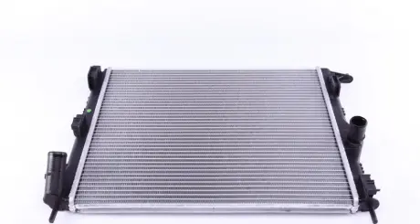 Радіатор охолодження двигуна NRF 53069