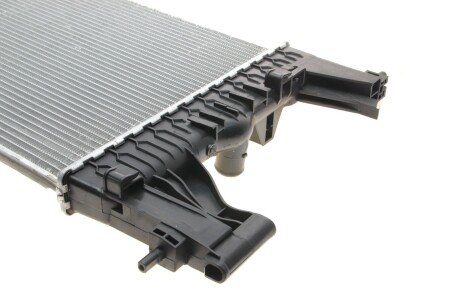 Радиатор охлаждения двигателя nrf 53122