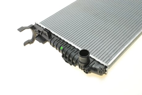 Радиатор охлаждения двигателя nrf 53138