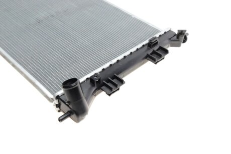 Радиатор охлаждения двигателя nrf 53172