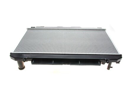 Радиатор охлаждения двигателя nrf 53324