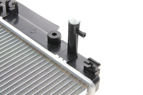 Радиатор охлаждения двигателя nrf 53324