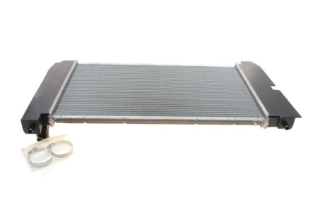 Радиатор охлаждения двигателя nrf 53325