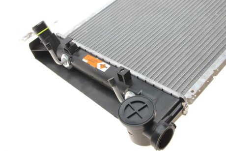 Радиатор охлаждения двигателя nrf 53325