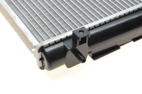 Радиатор охлаждения двигателя nrf 53401