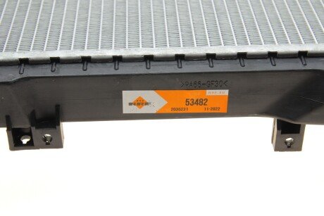 Радиатор охлаждения двигателя nrf 53482