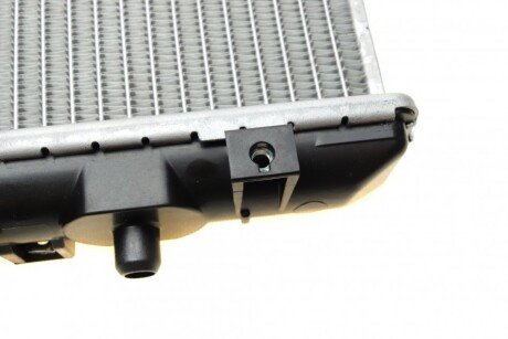 Радиатор охлаждения двигателя nrf 53582