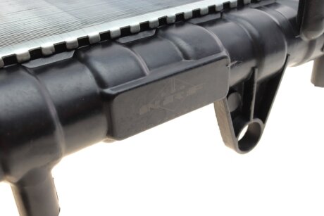 Радиатор охлаждения двигателя nrf 53602