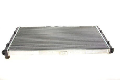 Радиатор охлаждения двигателя nrf 53632