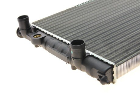 Радиатор охлаждения двигателя nrf 53632