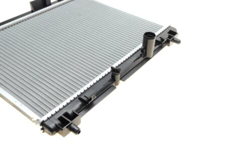 Радіатор охолодження двигуна nrf 53667