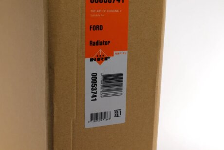 Радиатор охлаждения двигателя nrf 53741