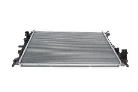 Радиатор охлаждения двигателя nrf 53741 на Форд Мондео 3