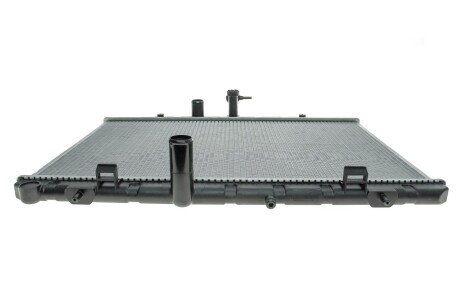 Радиатор охлаждения двигателя nrf 53761