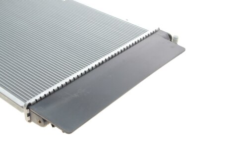 Радиатор охлаждения двигателя nrf 53766