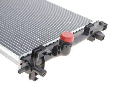 Радіатор охолодження двигуна nrf 53776