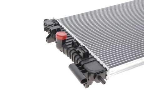 Радіатор охолодження двигуна nrf 53776