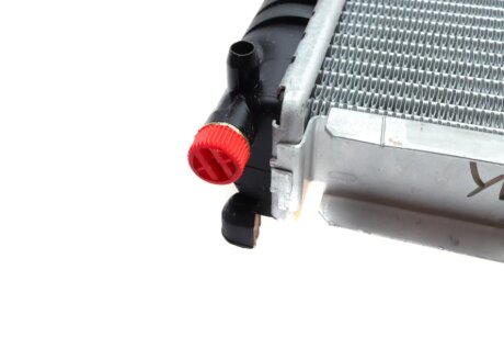 Радиатор охлаждения двигателя nrf 53784