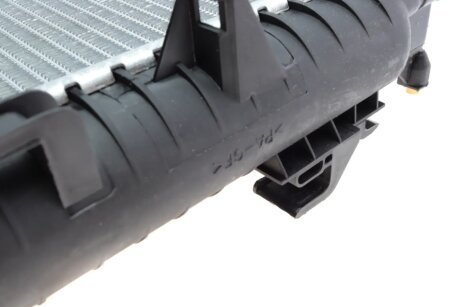 Радиатор охлаждения двигателя nrf 53784