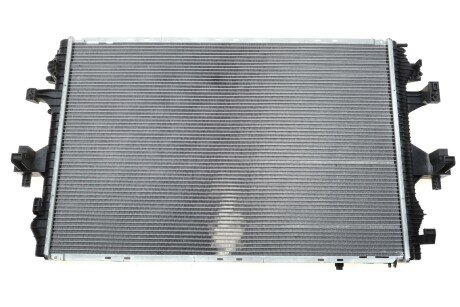 Радиатор охлаждения двигателя nrf 53795