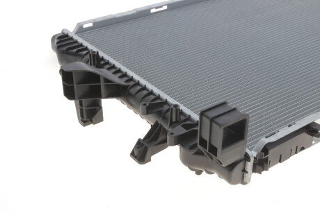 Радиатор охлаждения двигателя nrf 53796