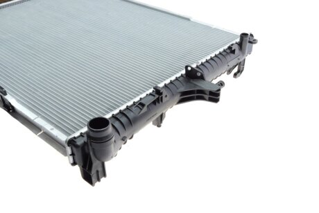 Радіатор охолодження двигуна nrf 53798