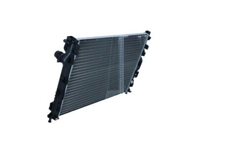 Радиатор охлаждения двигателя nrf 53811A