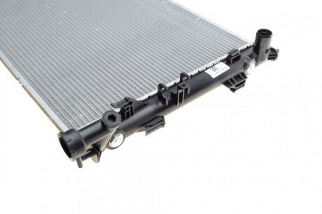Радиатор охлаждения двигателя nrf 53821