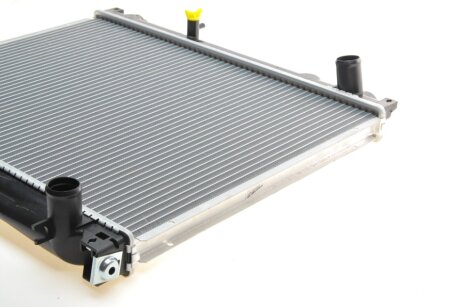 Радиатор охлаждения двигателя nrf 53882