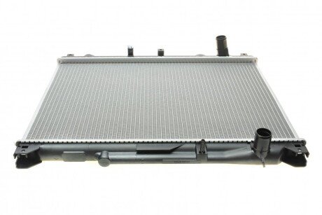 Радиатор охлаждения двигателя nrf 53916 на Сузуки Гранд Витара