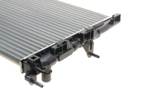 Радиатор охлаждения двигателя nrf 53965