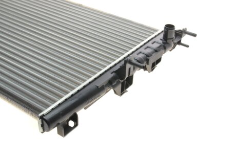 Радиатор охлаждения двигателя nrf 53965