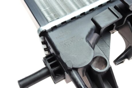 Радіатор охолодження двигуна nrf 54204A