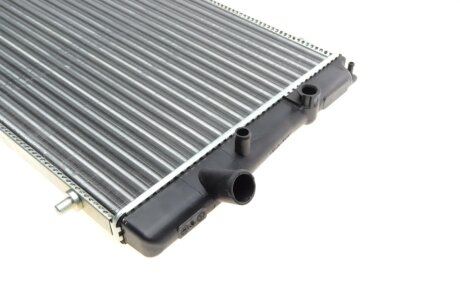 Радіатор охолодження двигуна nrf 54669