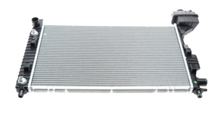 Радиатор охлаждения двигателя nrf 54718 на Мерседес W168 (а160, а класс)