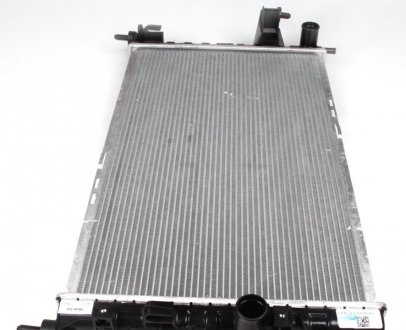 Радиатор охлаждения двигателя nrf 54753