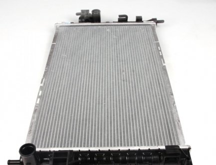 Радиатор охлаждения двигателя nrf 54753