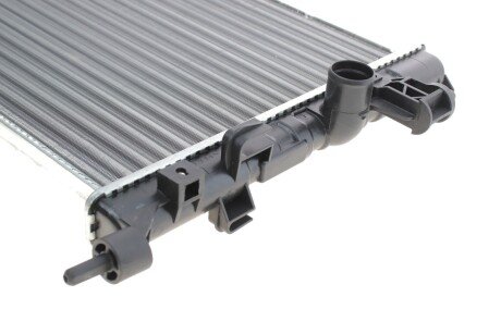 Радиатор охлаждения двигателя nrf 54753A