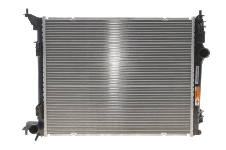 Радиатор охлаждения двигателя nrf 550226 на Рено Меган 4