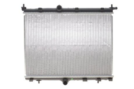 Радиатор охлаждения двигателя nrf 550296 на Опель Корса ф