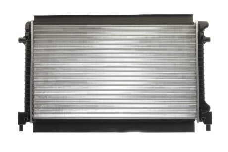 Радиатор охлаждения двигателя nrf 550326