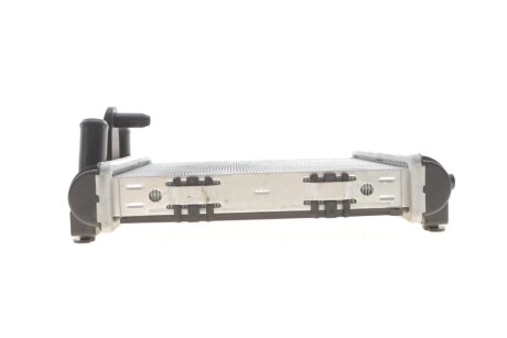 Радиатор охлаждения двигателя nrf 550329