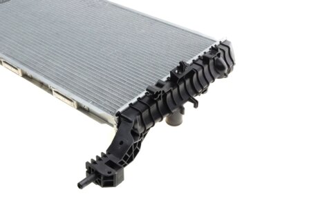 Радиатор охлаждения двигателя nrf 55317