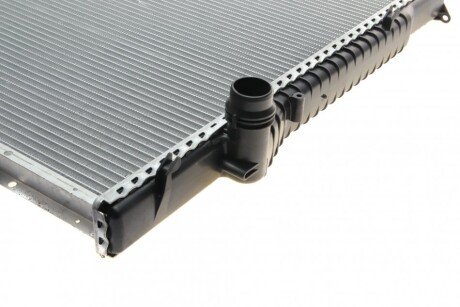 Радиатор охлаждения двигателя nrf 55329