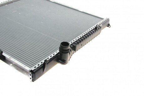 Радиатор охлаждения двигателя nrf 55329