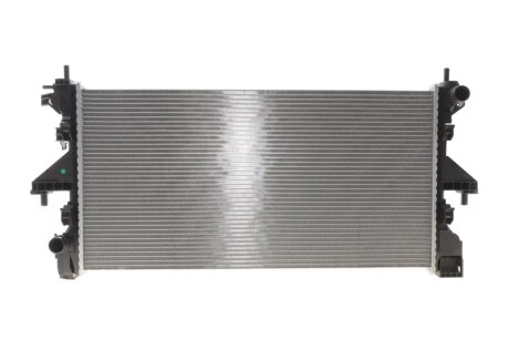 Радиатор охлаждения двигателя nrf 560018 на Пежо Боксер